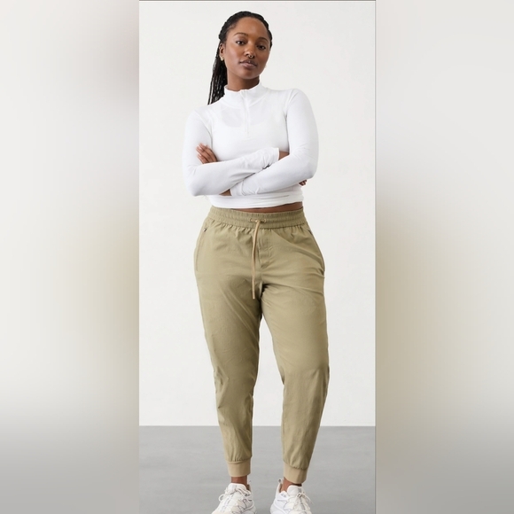 ATHLETA PLUS SIZE Trekkie North Jogger NWT Plus Size | Size: 26 UpF 40+ - Picture 1 of 16